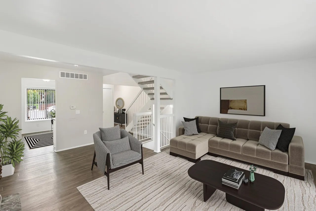 Village of Hyde Park Apartments 2 Lafayette Plaisance St, Detroit, MI