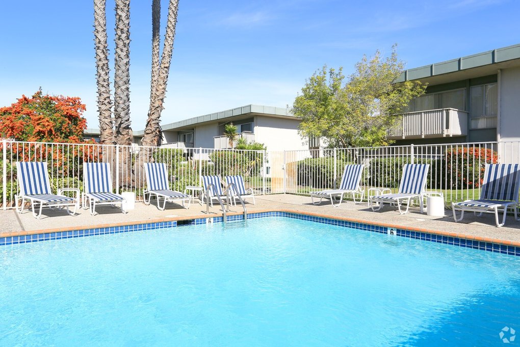 14411451 Beach Park Blvd, Foster City, CA 94404