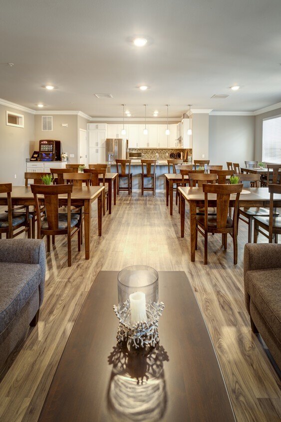 Elm Grove Heights Senior Apartments 13040 W Bluemound Rd, Elm Grove, WI, 53122