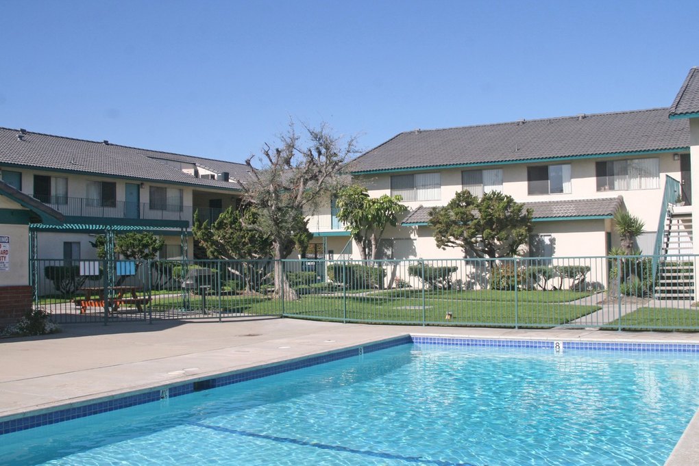 11450 Lampson Ave, Garden Grove, CA 92840