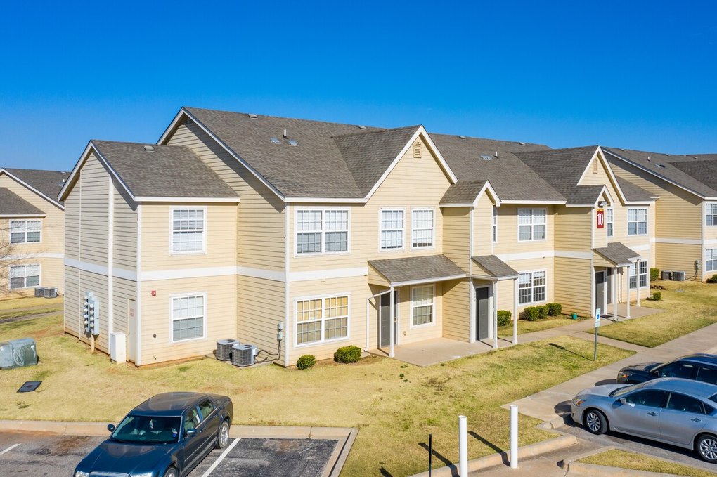 1002 Sw 89th St, Oklahoma City, OK 73139 1002 Sw 89th St, Oklahoma City, OK 73139