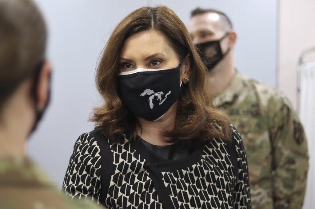 Whitmer visits Garden City Hospital, observes vaccination efforts