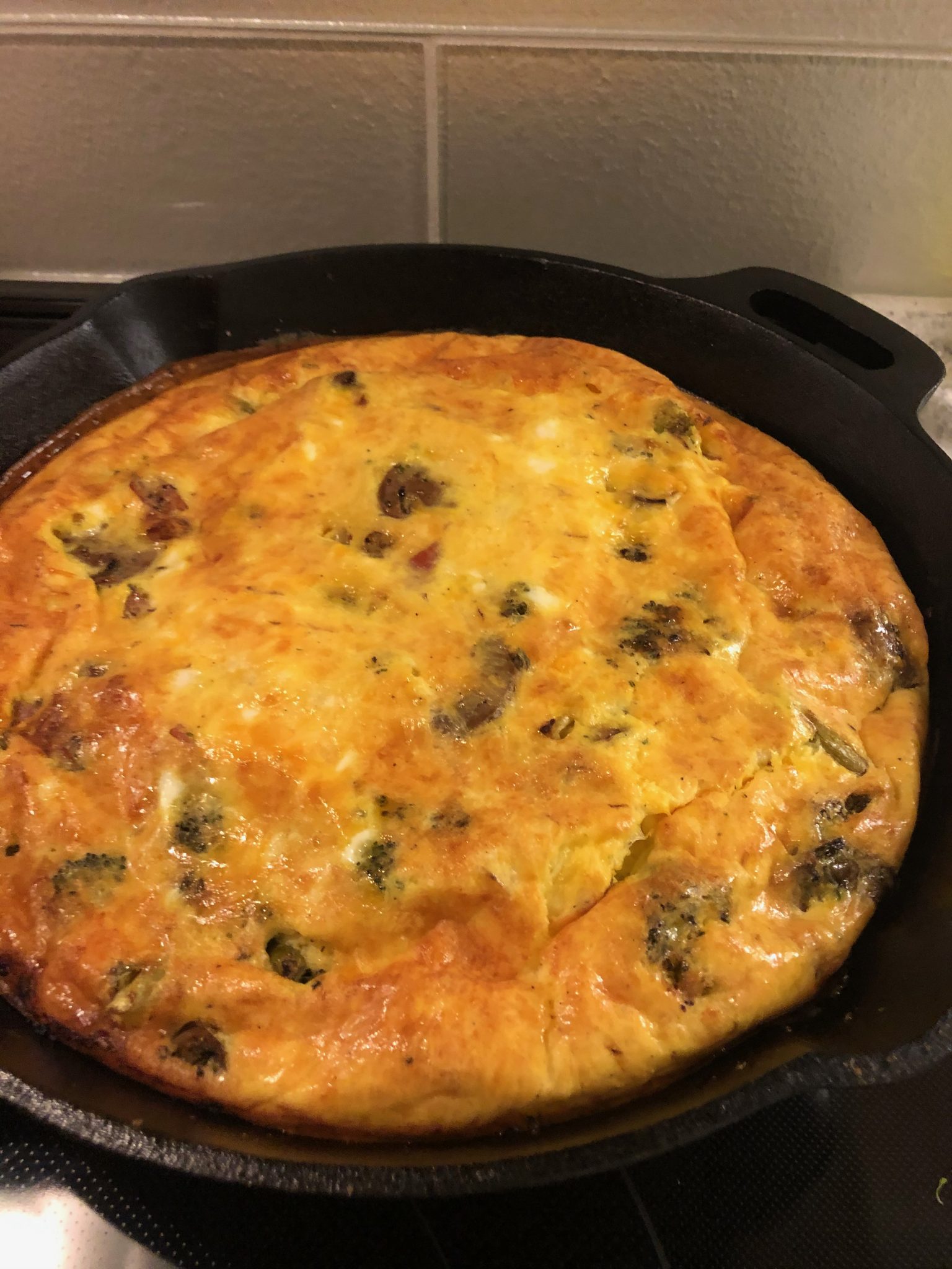 Roasted Veggie & Ham FrittataLow Carb & Keto Aramére