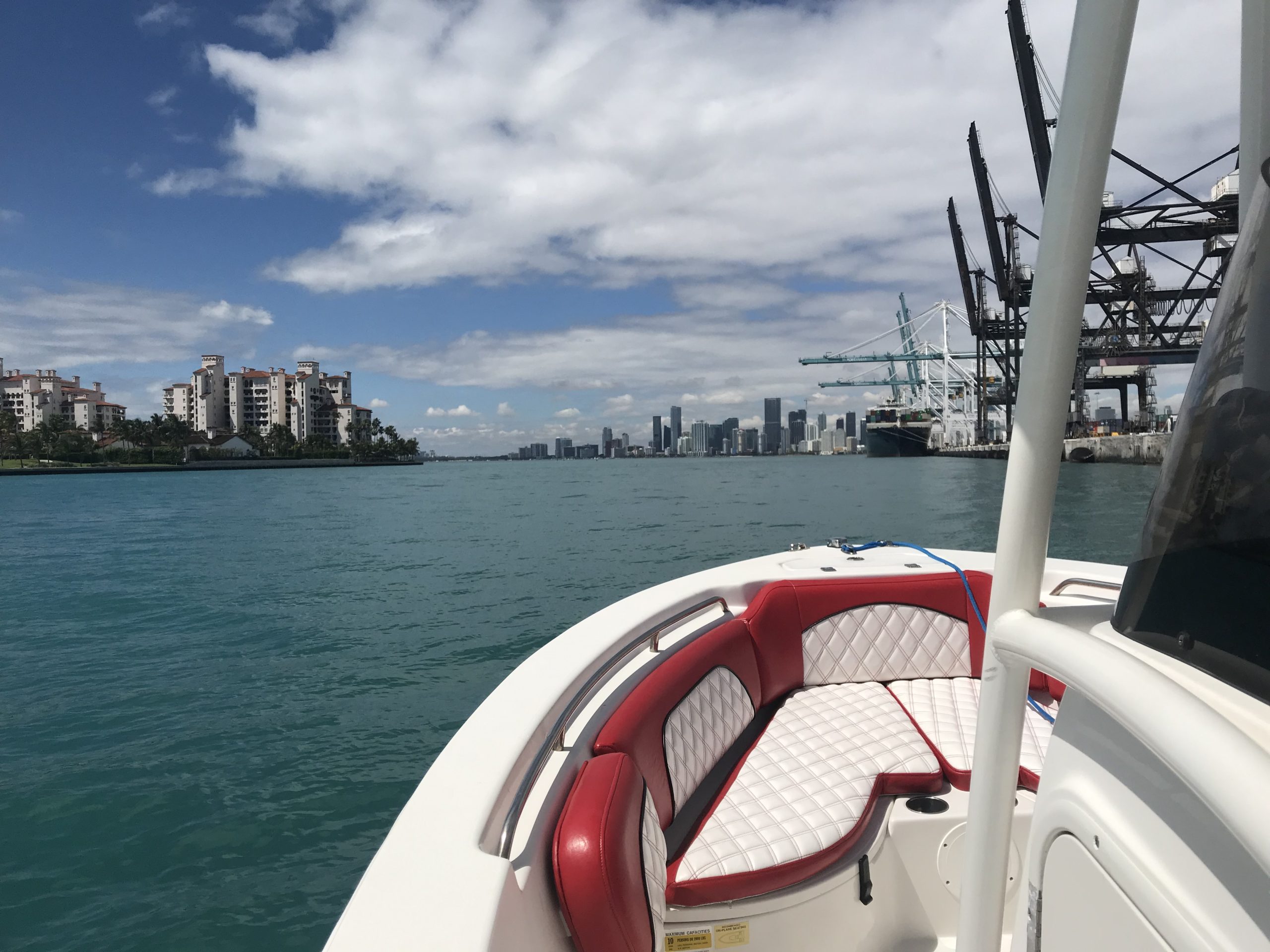 Gallery AR Boat Rentals