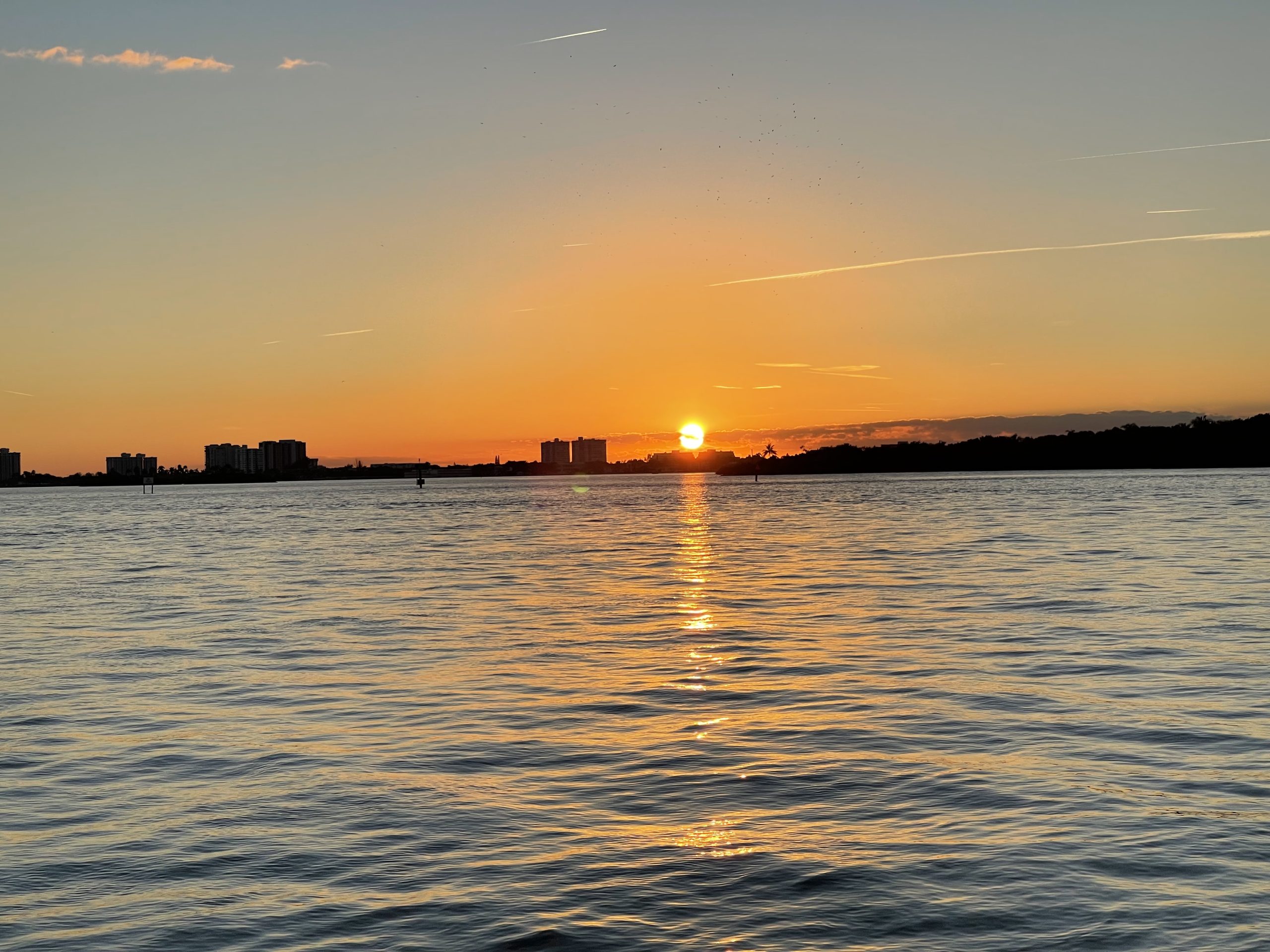 Gallery AR Boat Rentals