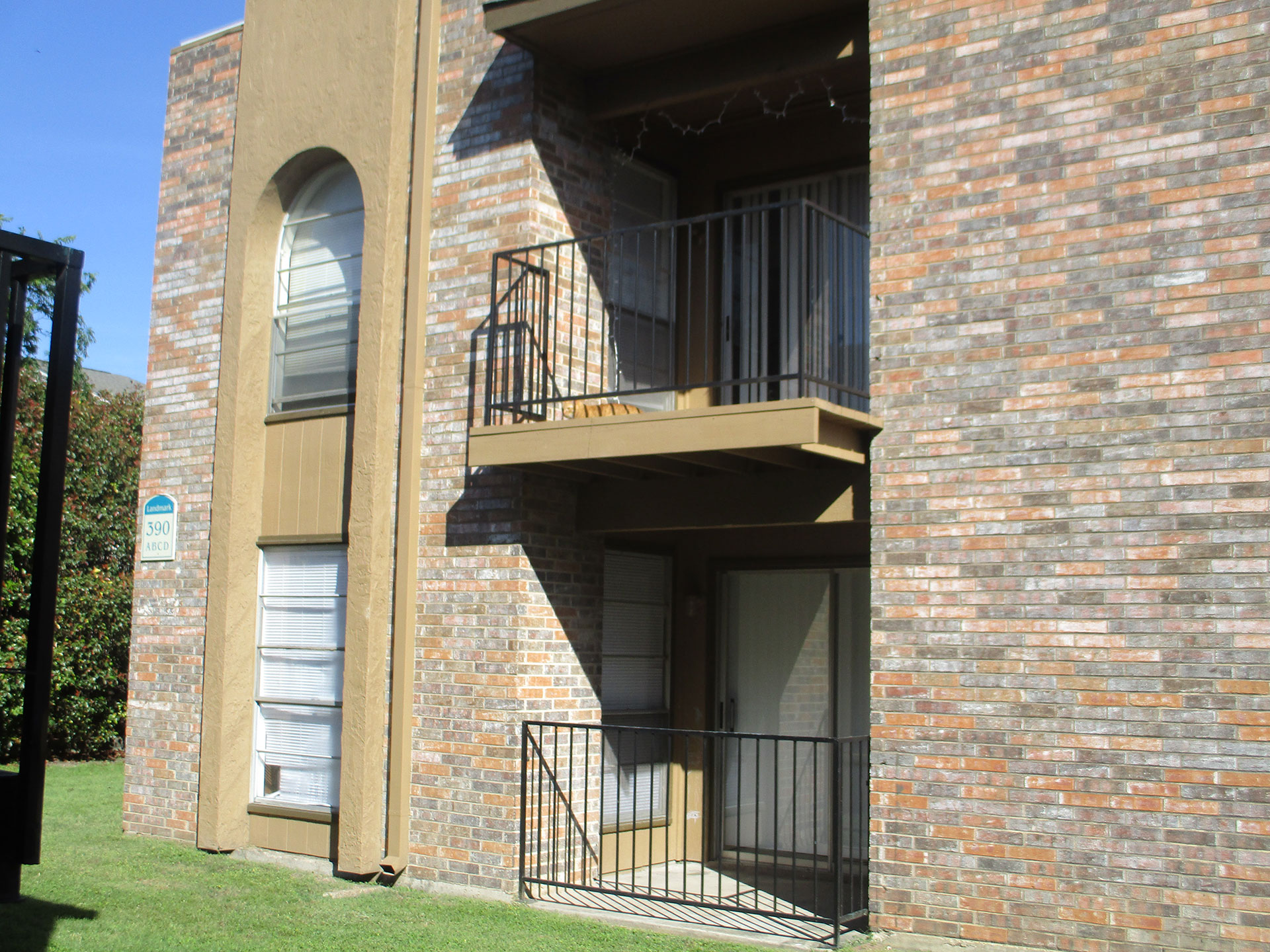 Landmark Apartments Arbor Realty