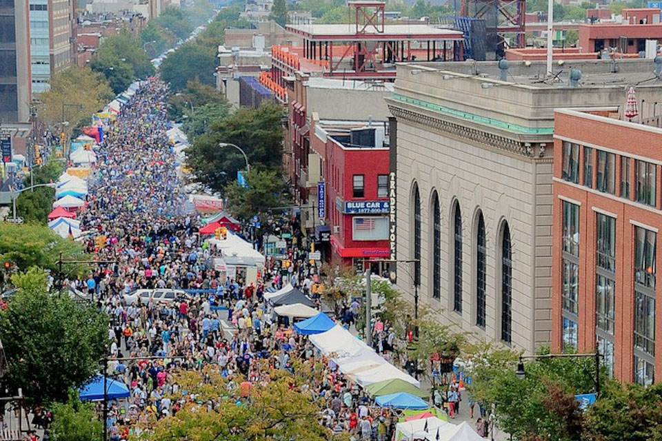 Atlantic Antic festival electrifies Brooklyn street Columbia Daily