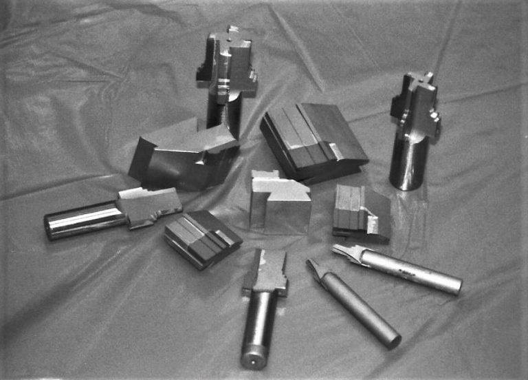 Screw Machine Tools *ARC* Cutting Tools, Inc.