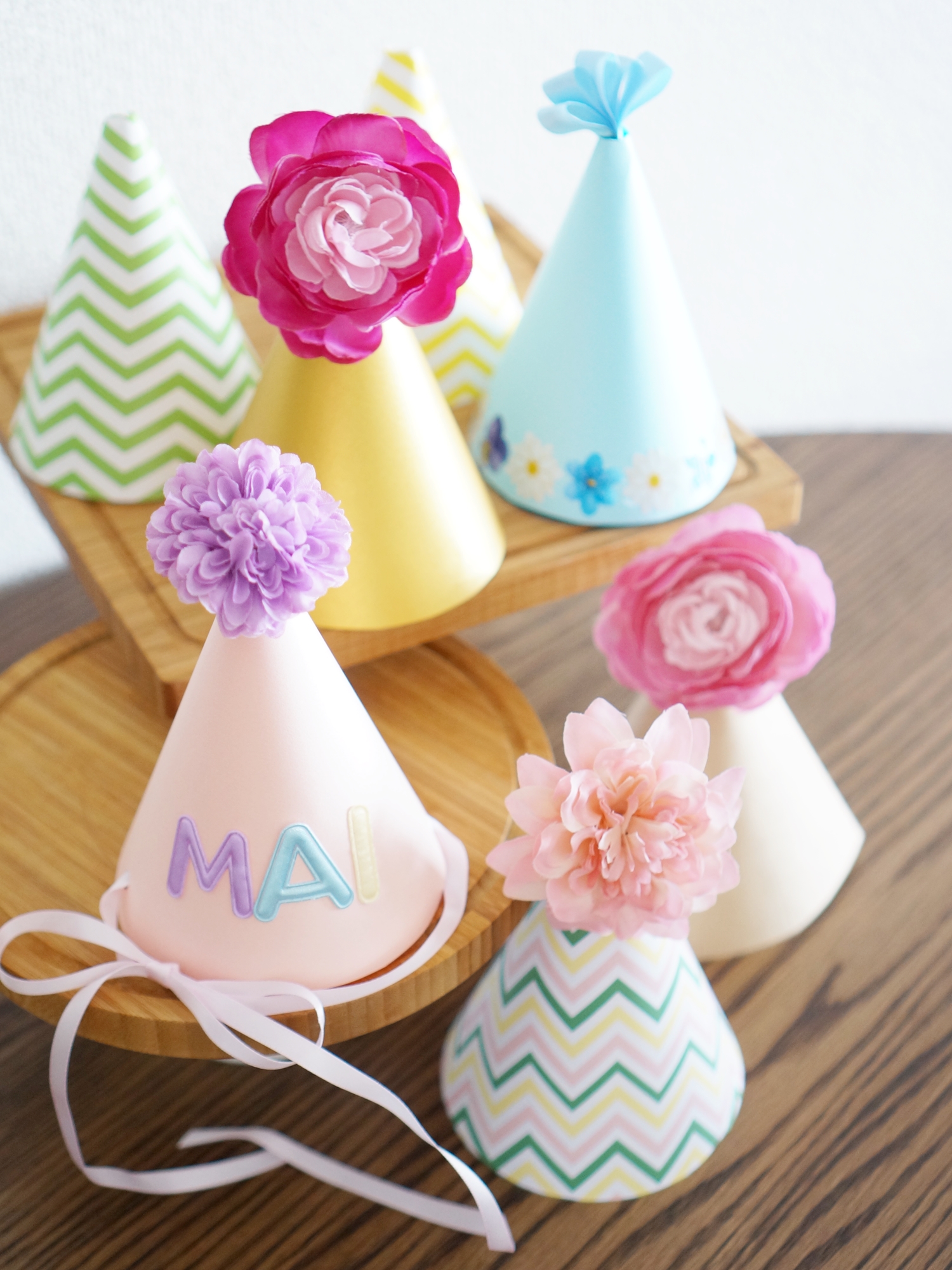 誕生日 バースデー ケーキ 帽子 「ハッピーバースデーハット」 衣装 仮装 パーティー 宴会 /【Buyee】 "Buyee" 日本の通販商品・オークションの入札サポート・購入サポートサービス 定番だけどやっぱりカワイイ！パーティーハットの作り方 | Arch Days