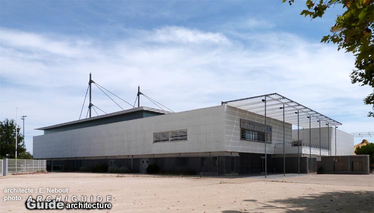 architecture à/in AGDE (ARCHIGUIDE)
