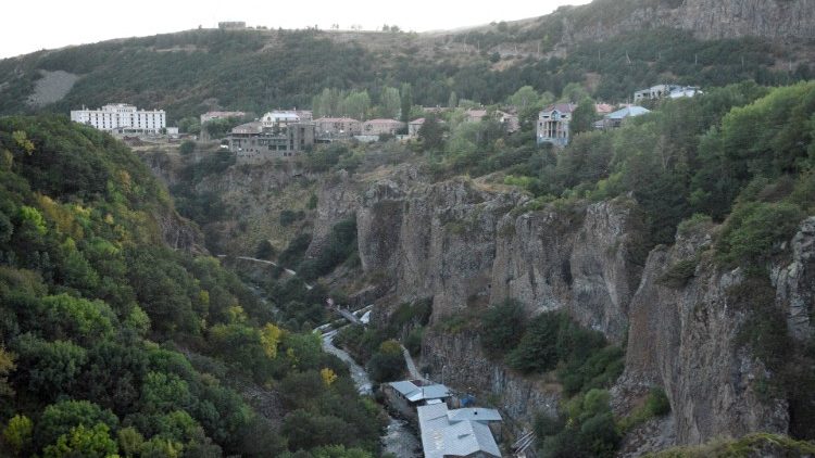 La douleur du Pape face aux combats entre l’Azerbaïdjan et l’Arménie