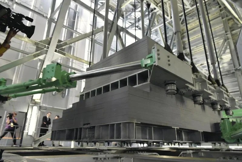 First Japanese skyscraper gets retrofitted with rooftop vibration