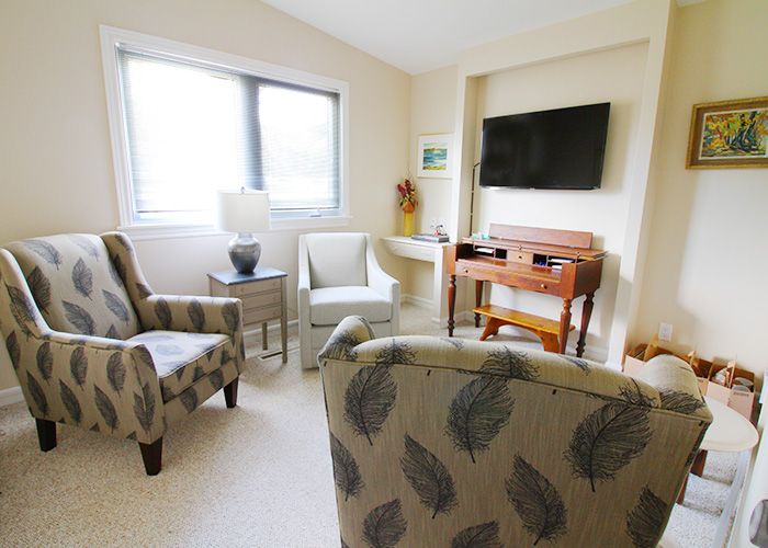 Home Arching Pines Bed and Breakfast