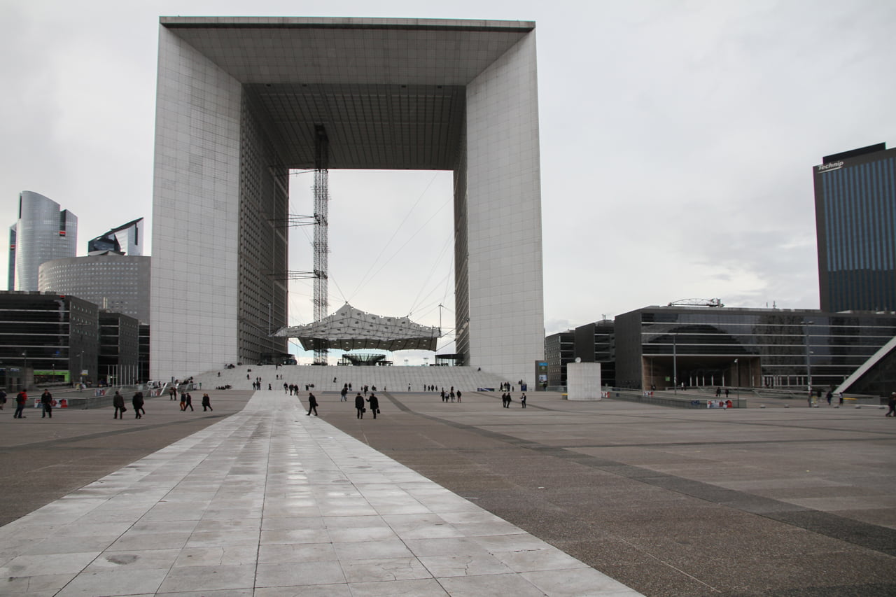 Grande Arche in Paris The biggest and less loved Celebrative Monument