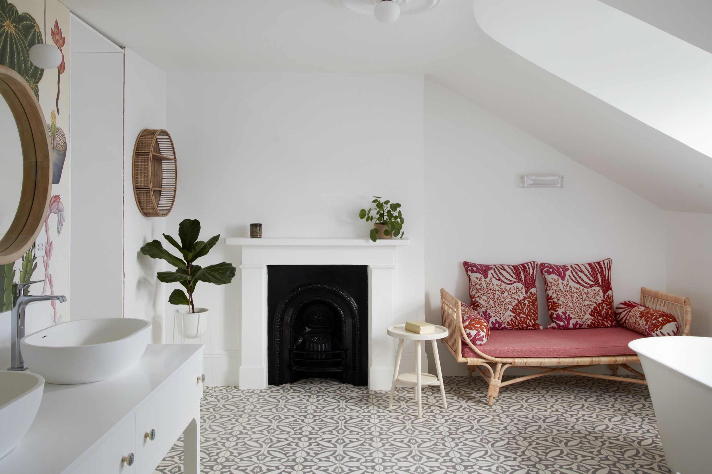 XUL Architecture Reconfigure a House in North London for Better