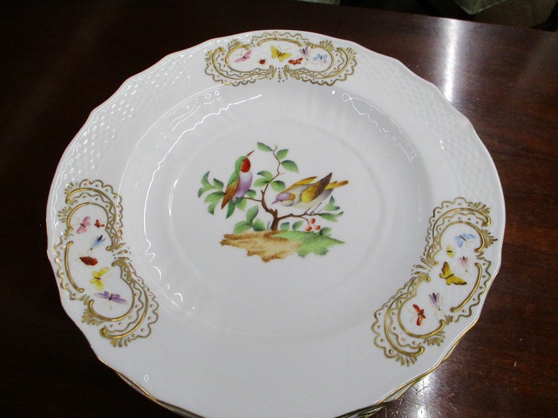 Chelsea House Decorative Plates • The Architectural Warehouse