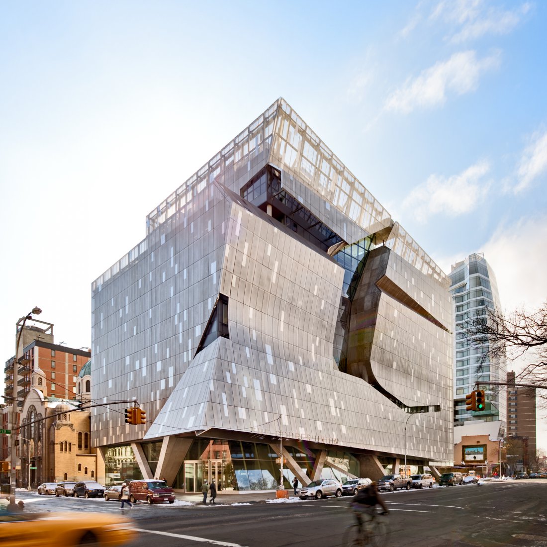8 Fantastic Architectural Masterpieces Hotels That Will Catch Your Eyes