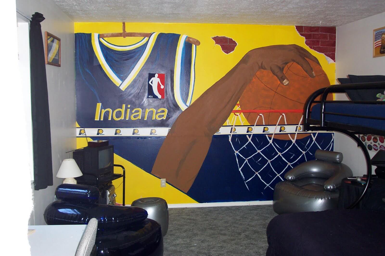 12 Inspirational Ideas For Decorating Basketball Themed Kids Room