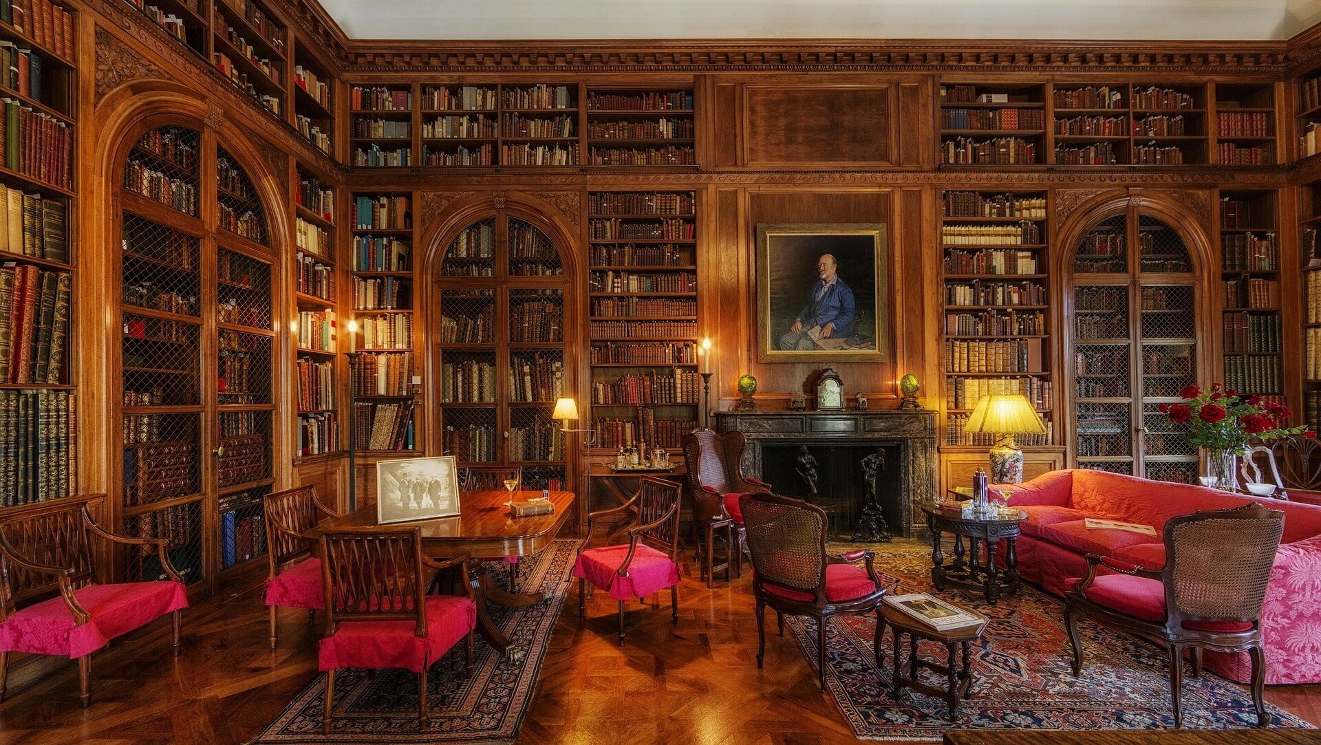 27 Lavish Design Ideas For Home Library Around The World