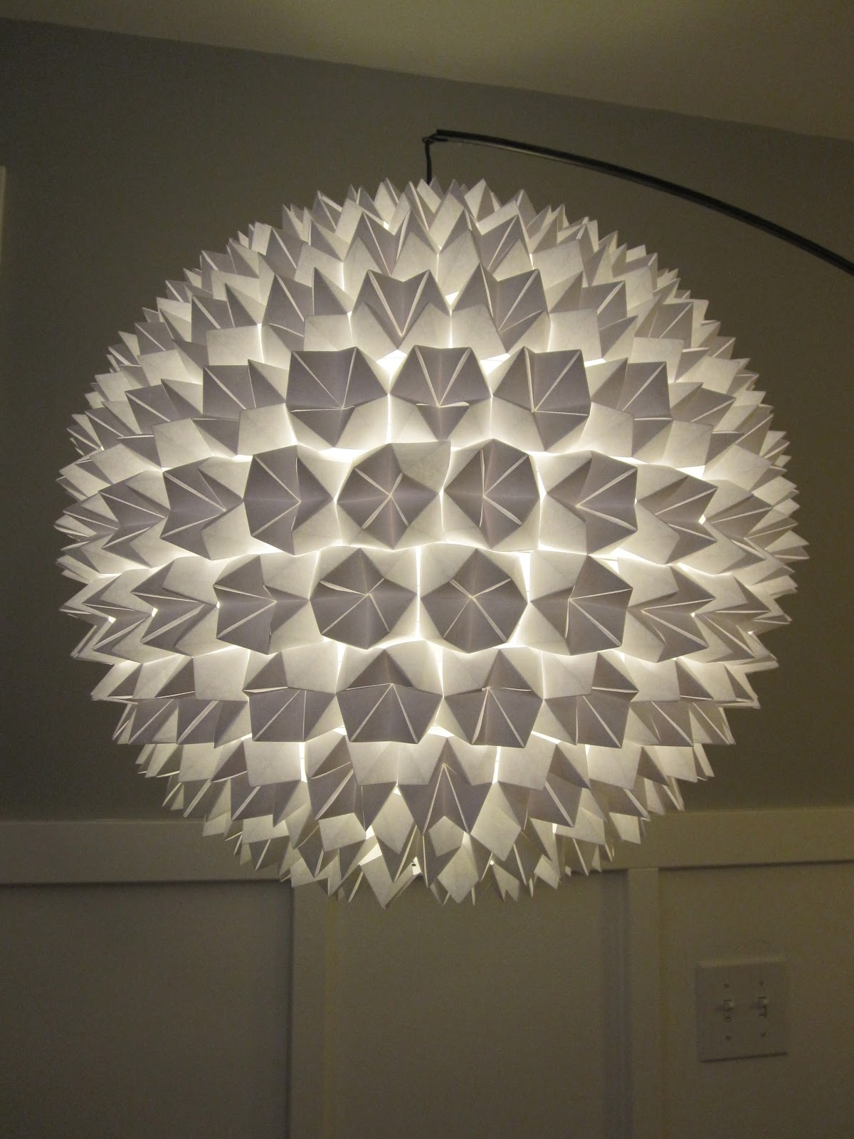 21 Most Creative Paper Lamps That You Can DIY For Less Than Hour
