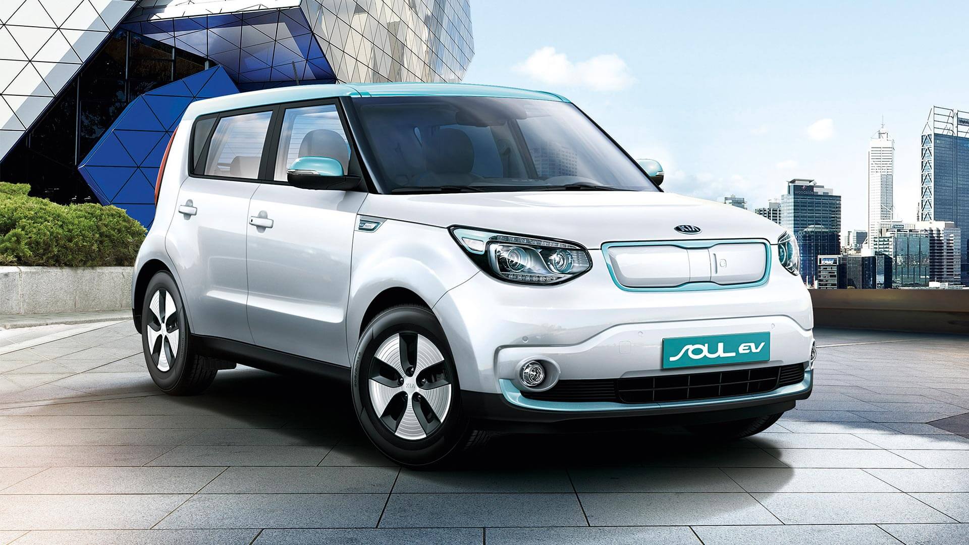 10 Cheapest Electric Cars That will Help You Save Big Bucks