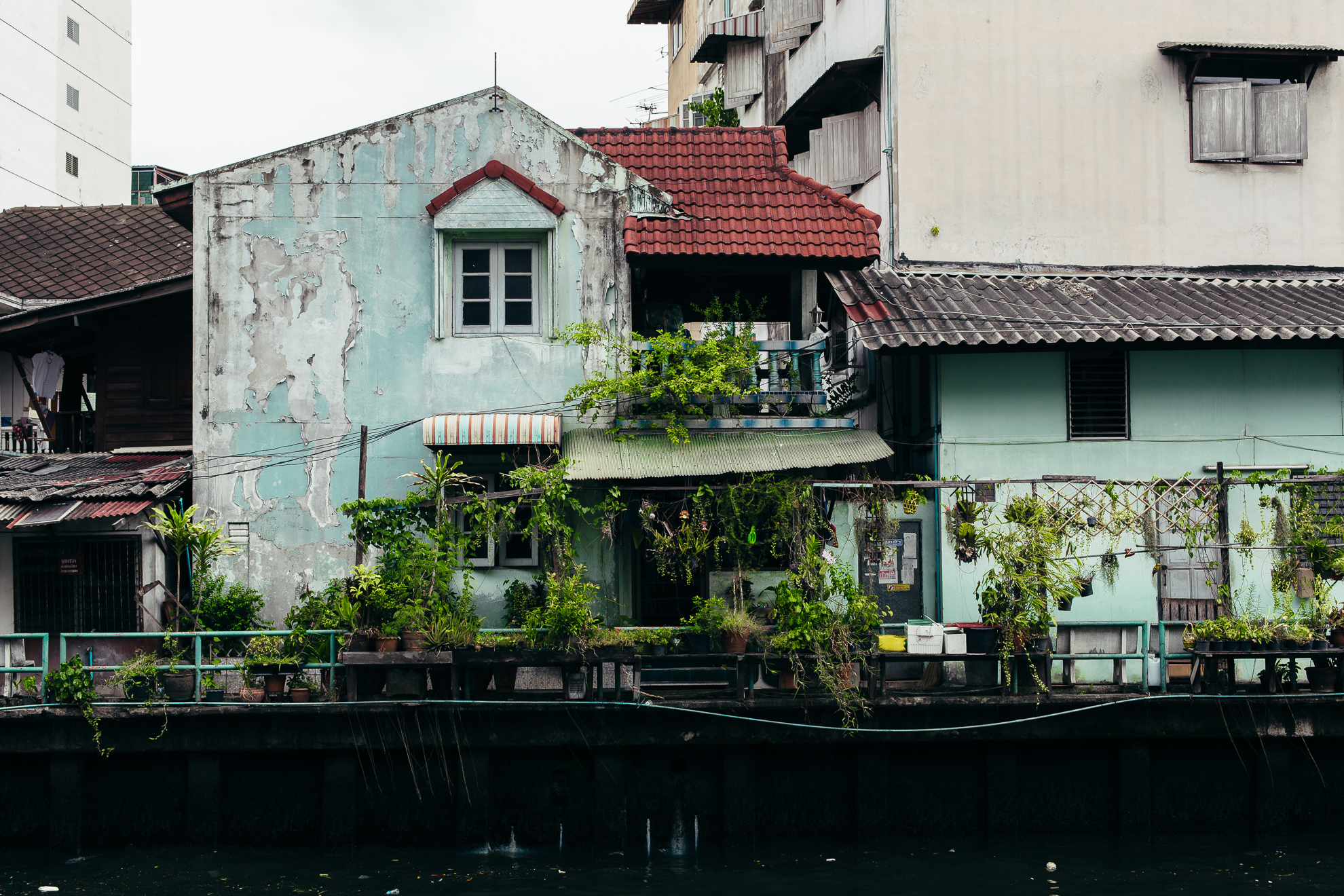 4 Best Ways To Shift Home In Rainy Season Architecture Ideas