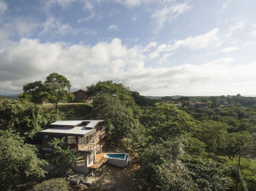 Building a Home in Paradise A Brief Guide on Houses Architecture and