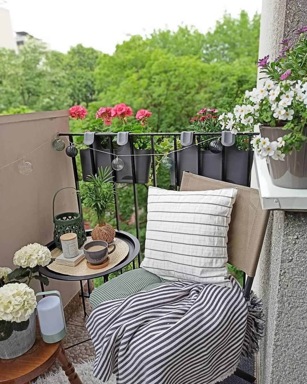 7+ Best Grill Design for Balcony That Are Perfect for Any Home