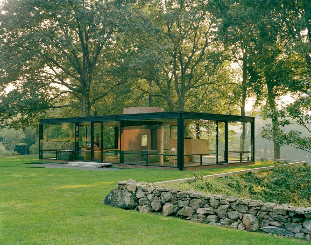 Know About The Beautiful Constructions Of MidCentury Architecture
