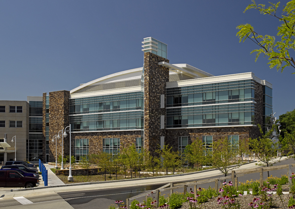 Lakeland Inpatient Pavilion Architizer