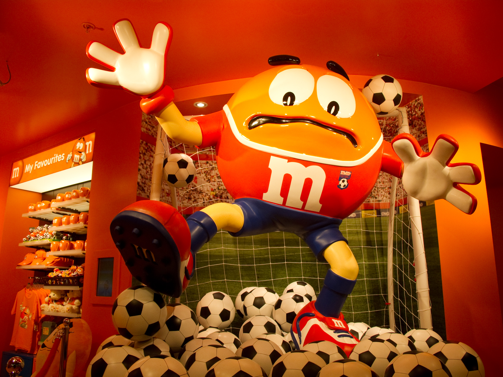 M&M's World London by Pompei A.D. Architizer