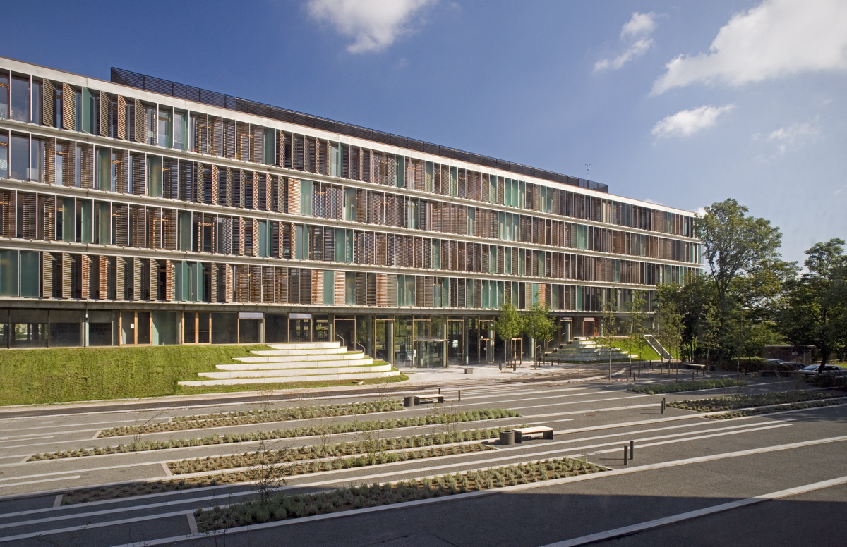 COPENHAGEN BUSINESS SCHOOL "THE WEDGE" by Lundgaard & Tranberg