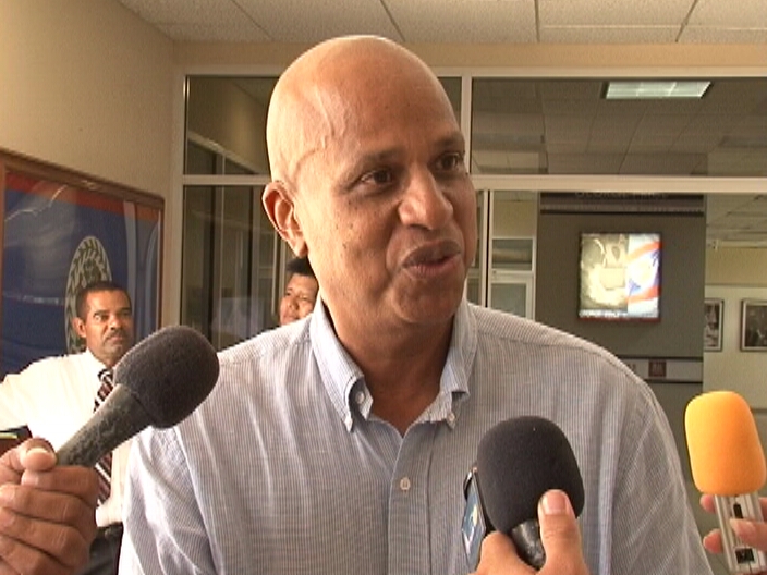 PM says Public Accounts Committee attempt to reshuffle is idiotic