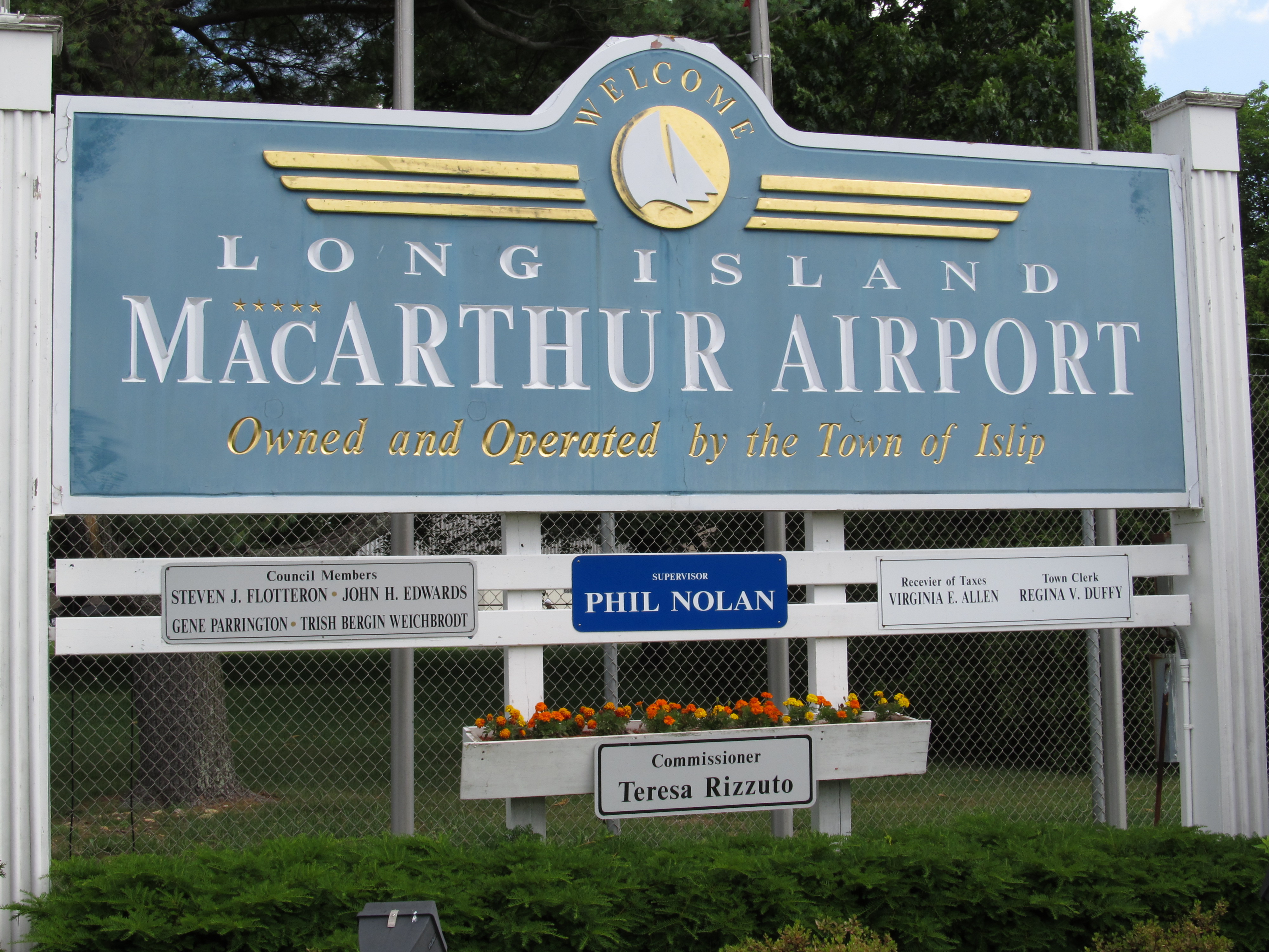 Will LI MacArthur an International Airport? Long Island Press