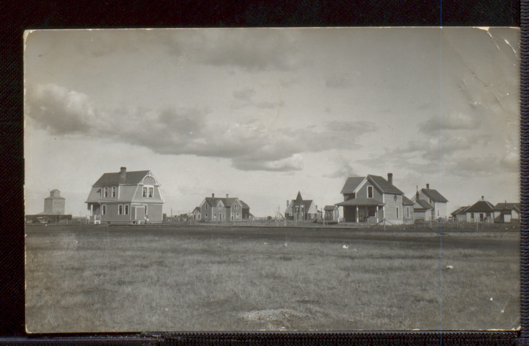 [Residences, Craik, Sask.] Free Download, Borrow, and Streaming