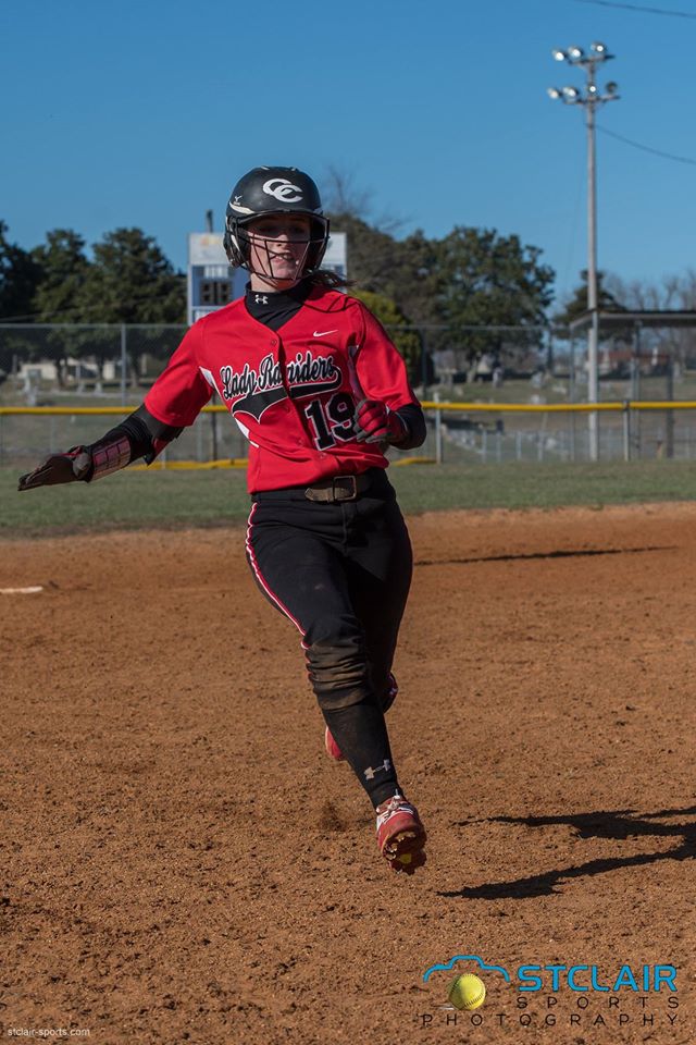 Lady Raider Softball Blanked by Cascade Thunder Radio