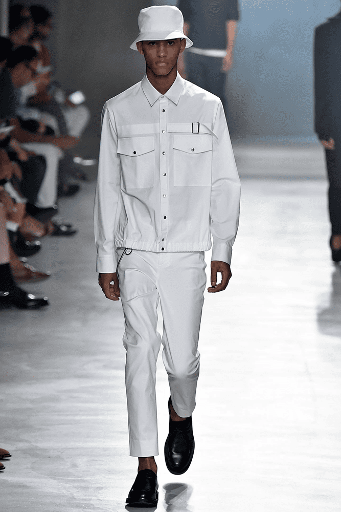 10 Bucket Hat Outfit Ideas For Men