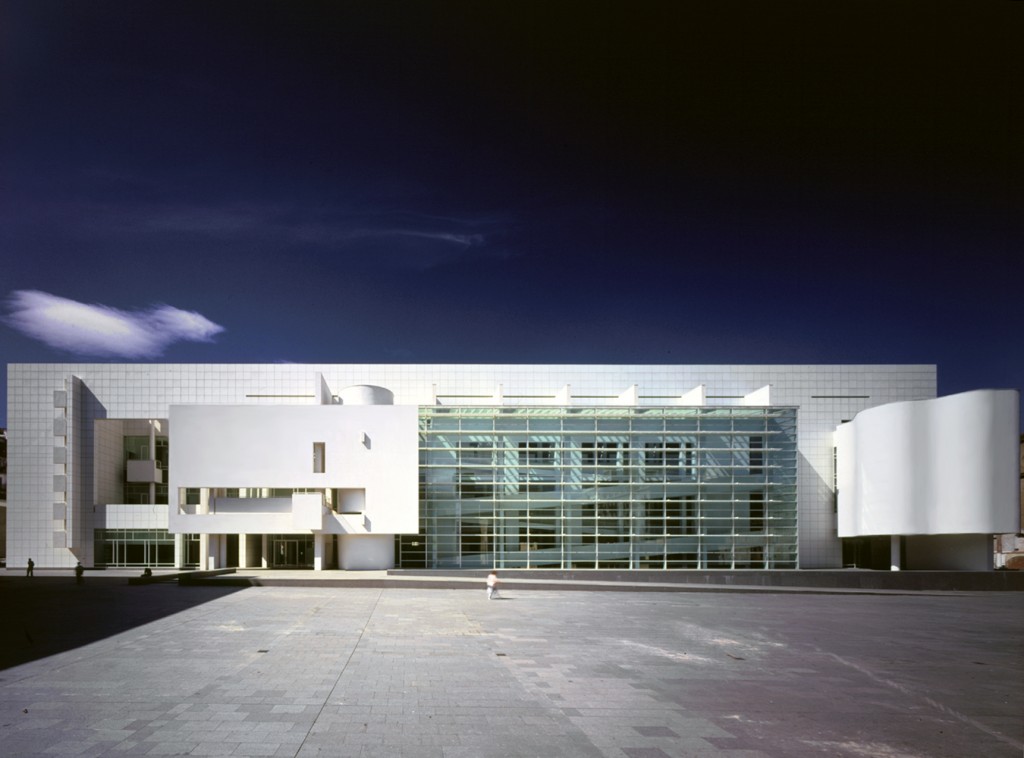 Barcelona Museum of Contemporary Art Arch Journey