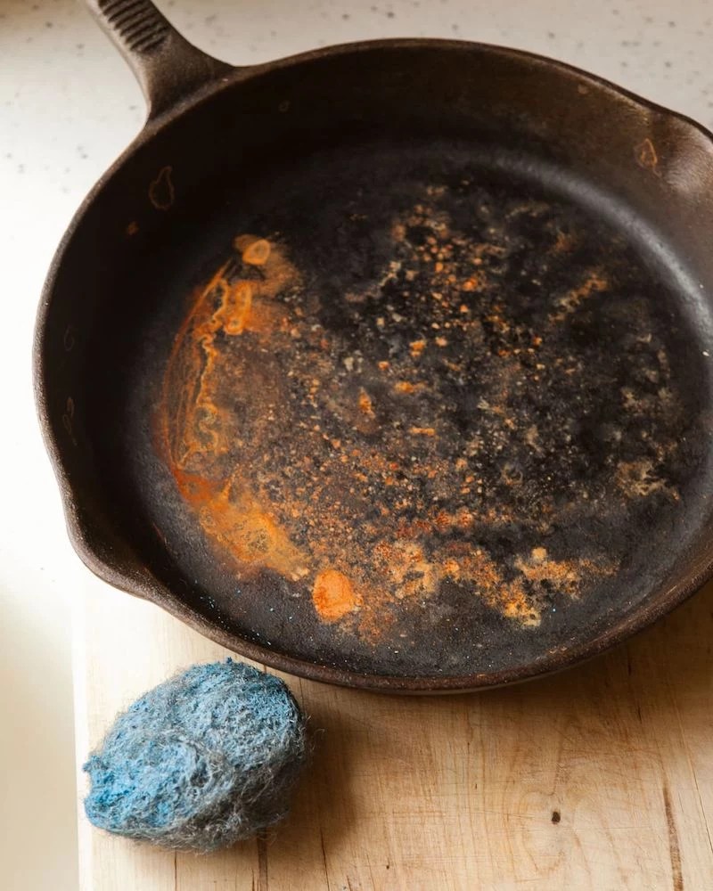 Ultimate Guide How To Clean a Cast Iron Skillet