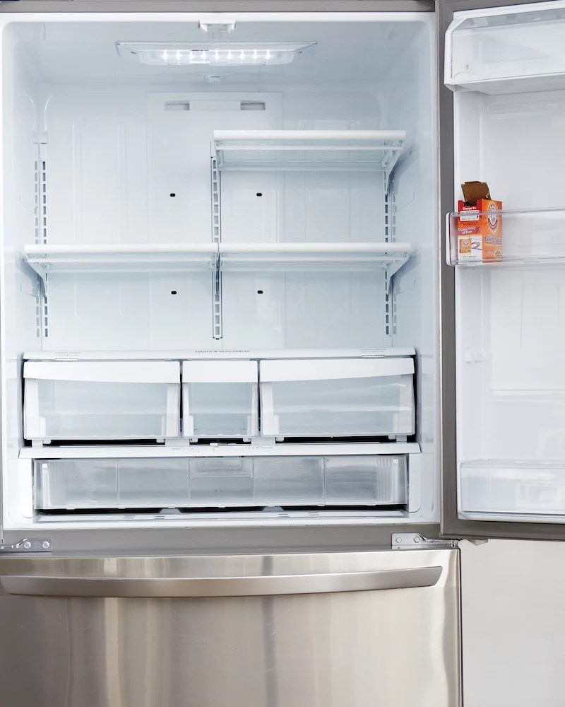 How to Deep Clean & Organize Your Fridge An Easy Guide
