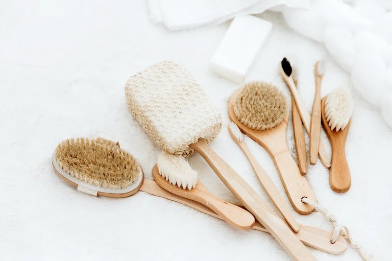 How To Dry Brush Benefits, Risks And Everything You Need To Know