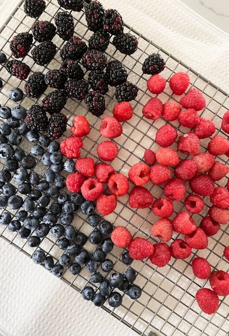 How to wash and store raspberries so they stay fresh for longer