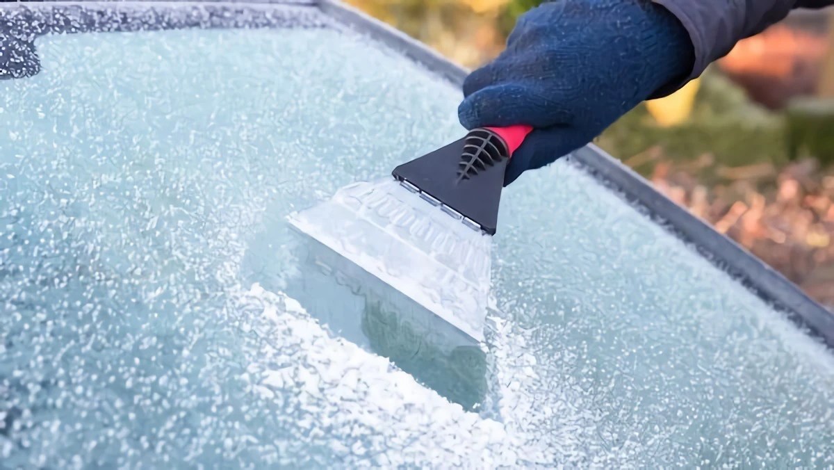 How To Defrost Car Windows Fast 5 Simple Tricks
