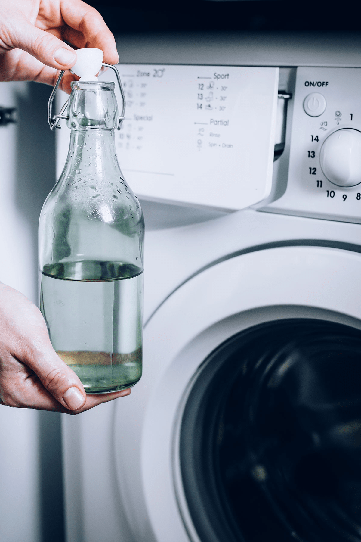 9 Super Clever Reasons To Add Vinegar To Your Laundry