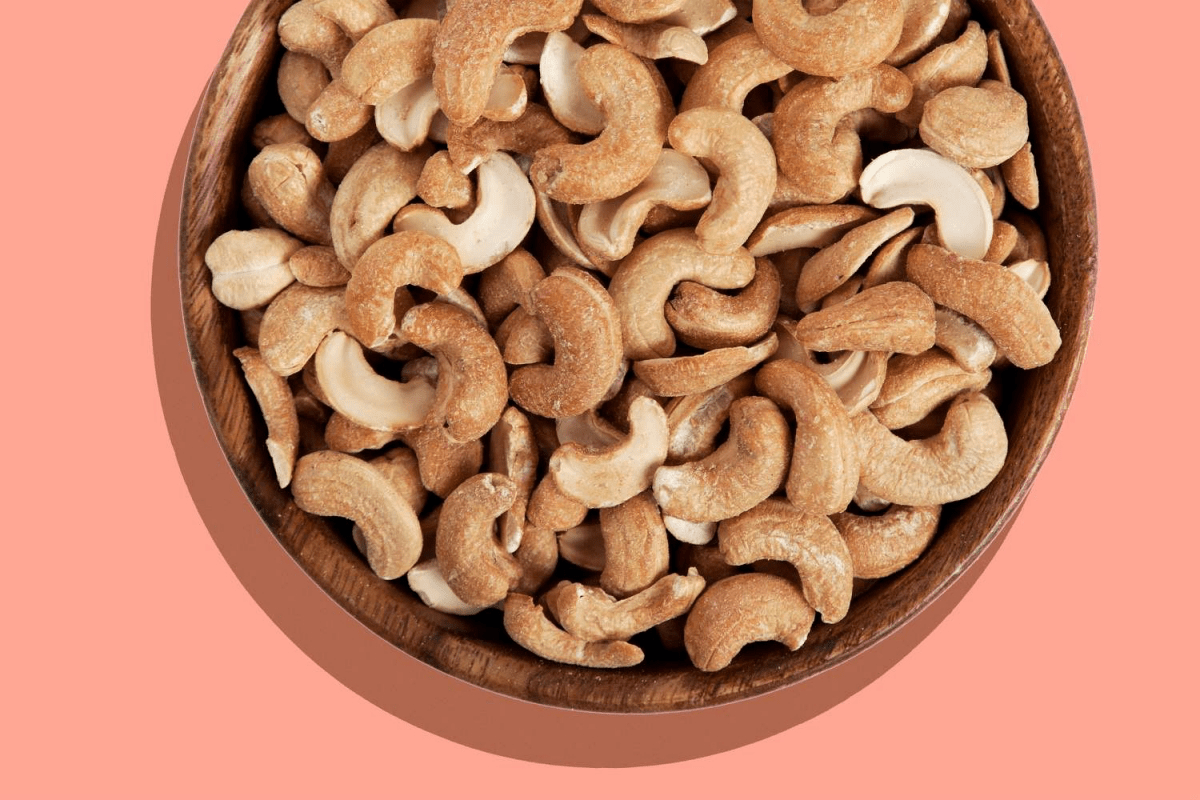 8 Surprising Health Benefits of Eating More Cashews