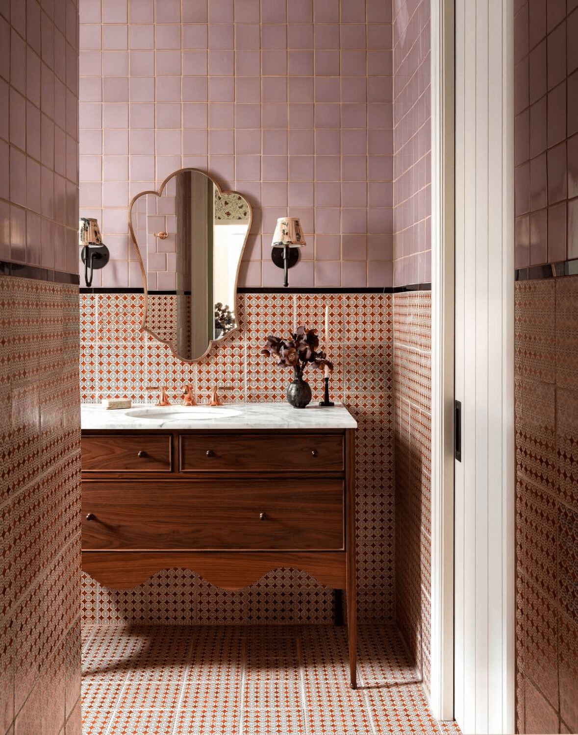 Top Bathroom Paint Colors for 2024 & Tips from Interior Designers