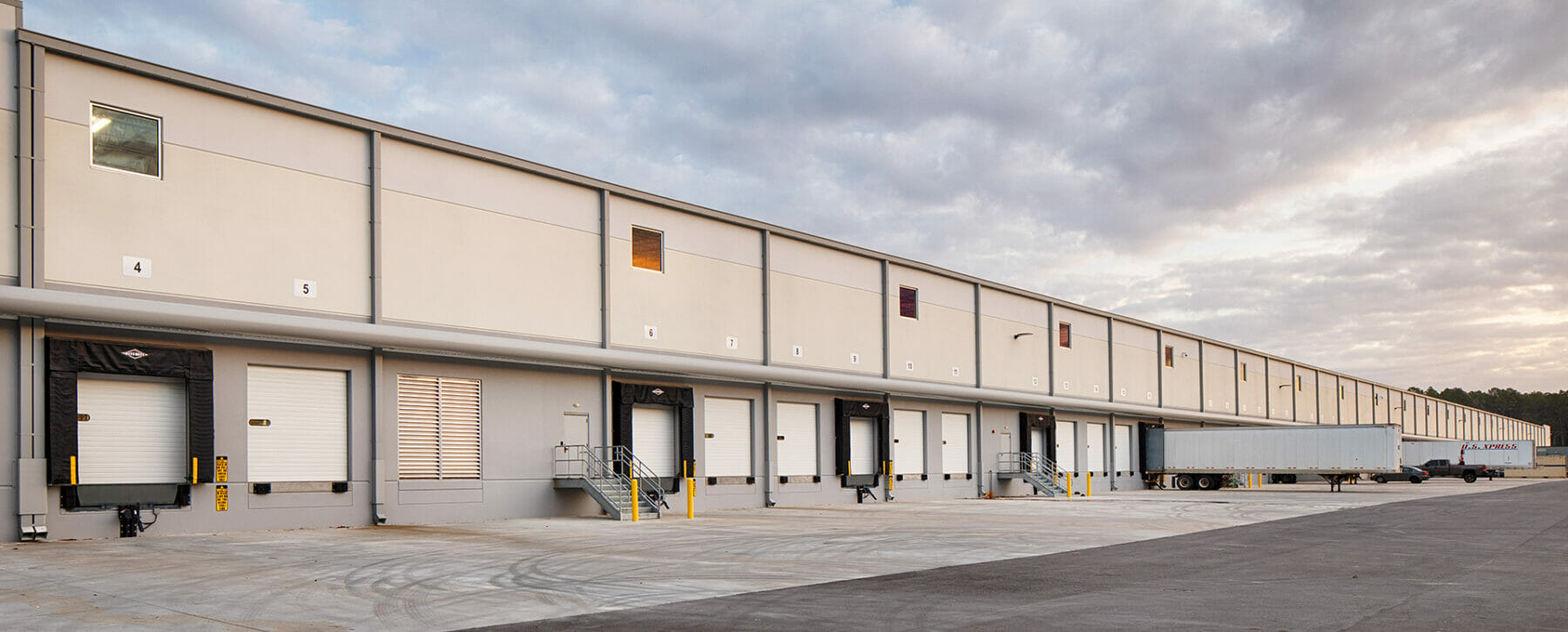 Grainger Warehouse Jacksonville, FL ARCO Design/Build