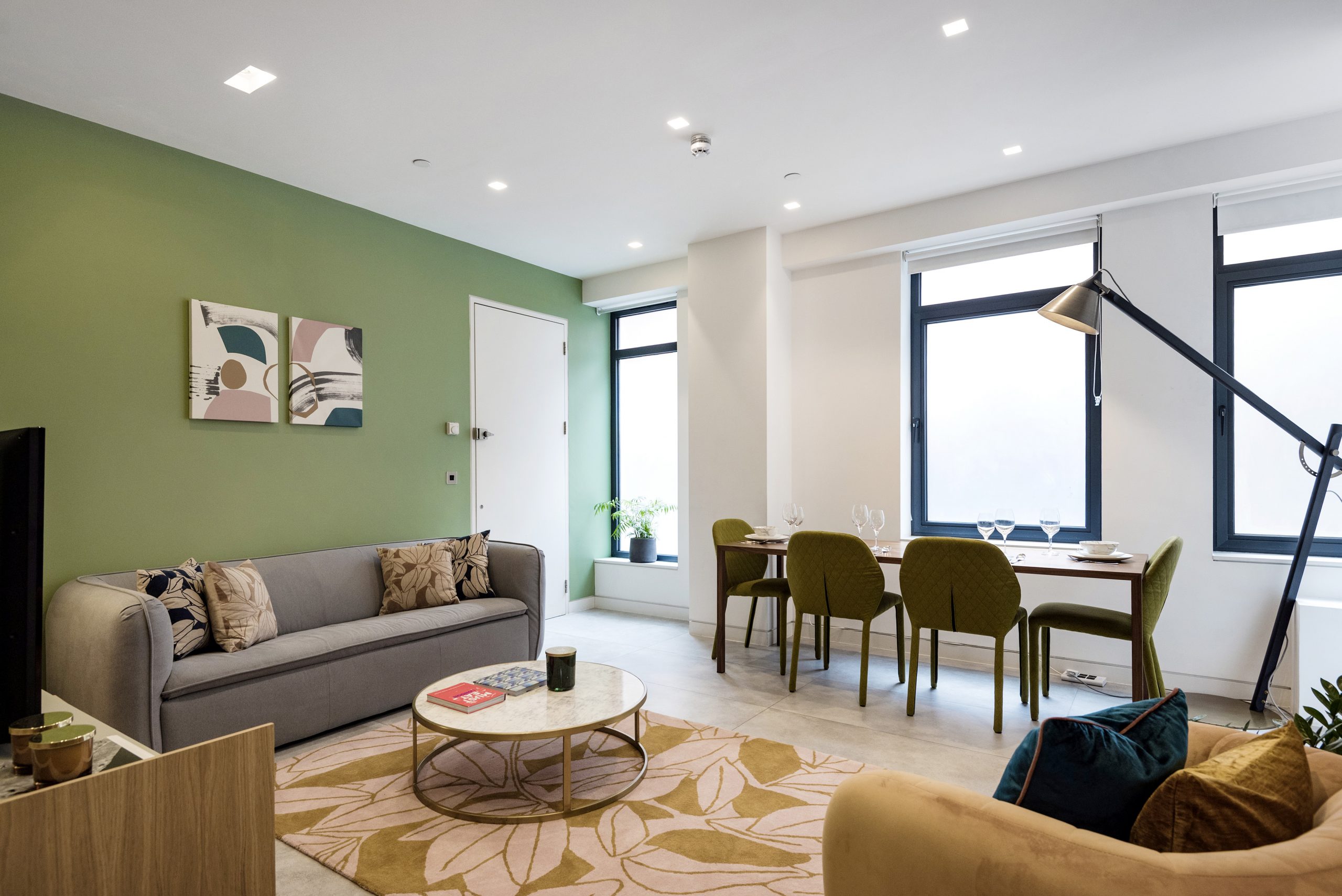 3 Bedroom Flats and Apartments For Rent in The York N° 1 Fitzrovia London