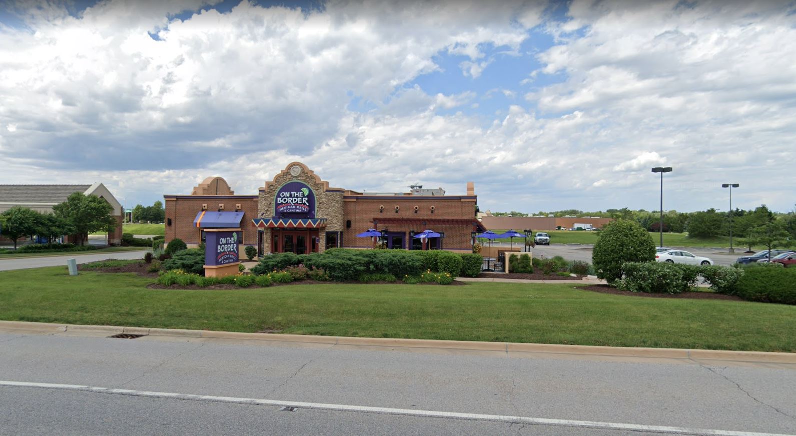 3050 E. Main Street (St. Charles, IL) A R C Real Estate Group