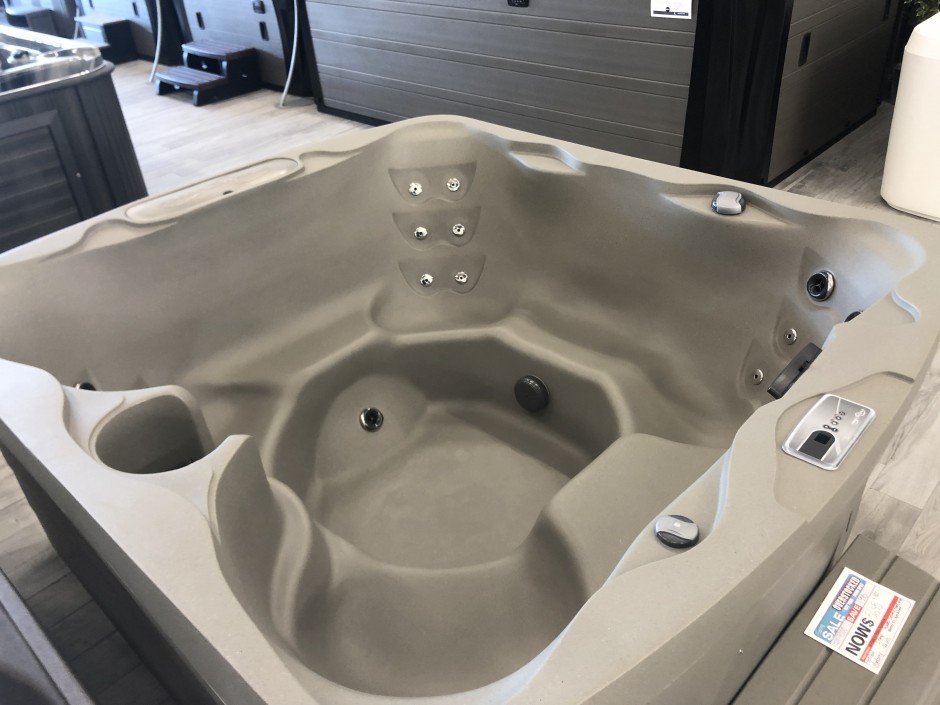 Hot Tubs & Swim Spas Barrie Ontario Arctic Spas Barrie